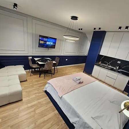 Apartment Square 21 Aparment Blue *