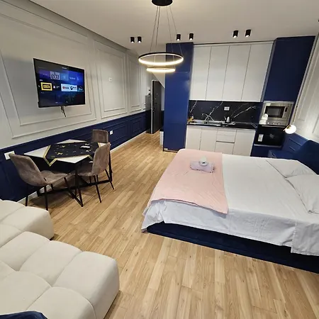 Square 21 Aparment Blue Tirana